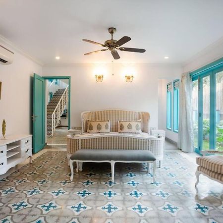 White Banyan Beach Villa, Candolim By The Acacia Villas ภายนอก รูปภาพ