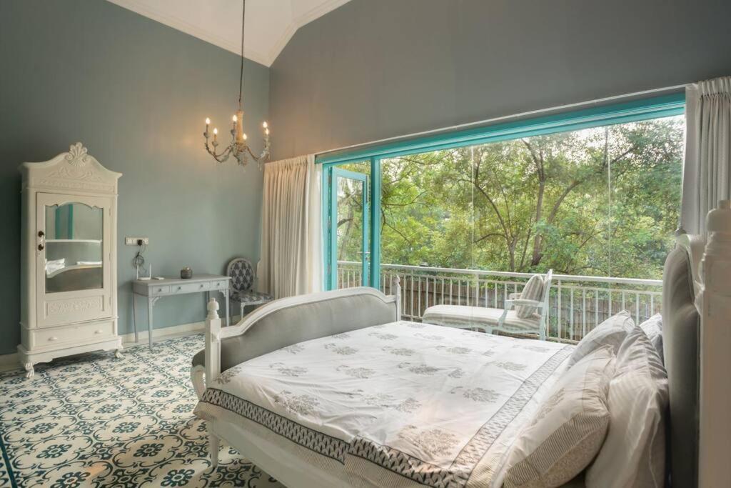 White Banyan Beach Villa, Candolim By The Acacia Villas ภายนอก รูปภาพ