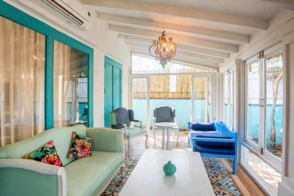 White Banyan Beach Villa, Candolim By The Acacia Villas ภายนอก รูปภาพ