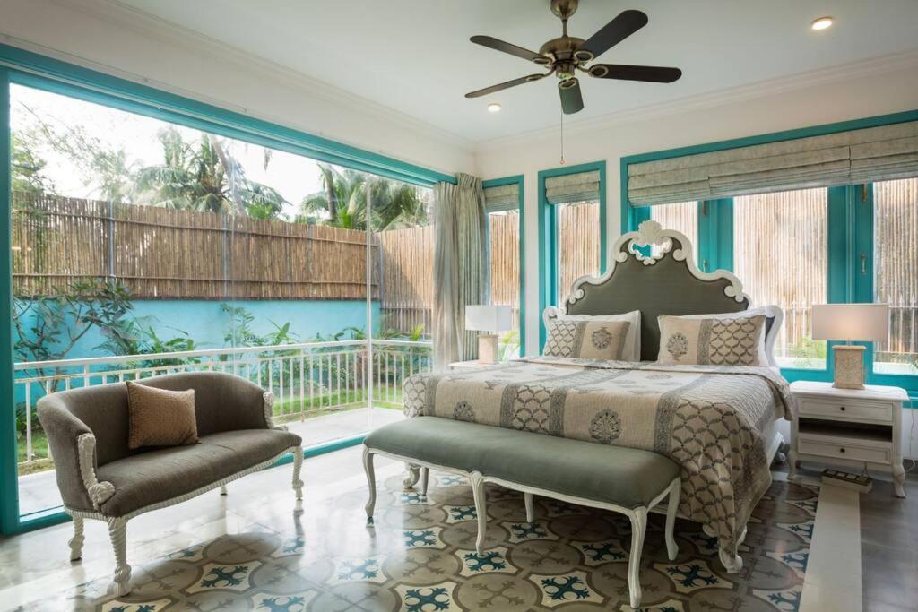 White Banyan Beach Villa, Candolim By The Acacia Villas ภายนอก รูปภาพ